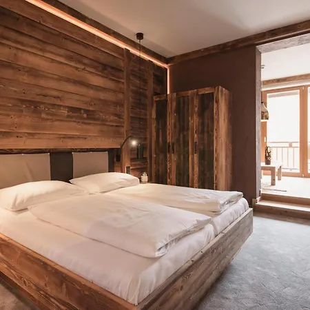 Mohr Life Hotel 4*