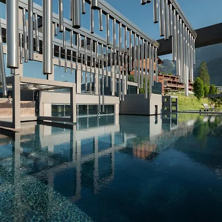 Hotel Mohr Life 4*