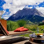 Hotel Mohr Life