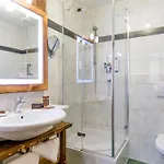 Hotel Mohr Life